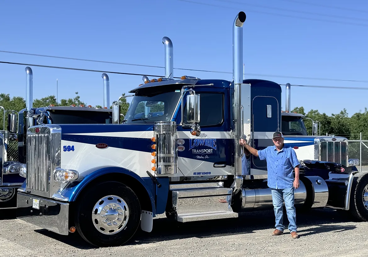 Peterbilt Celebrates Success of the Model 589 with Over 5,000 Orders & 1,000th Delivery Milestone - Hero image